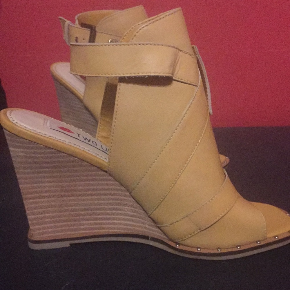 Size 6 - Picture 4 of 5